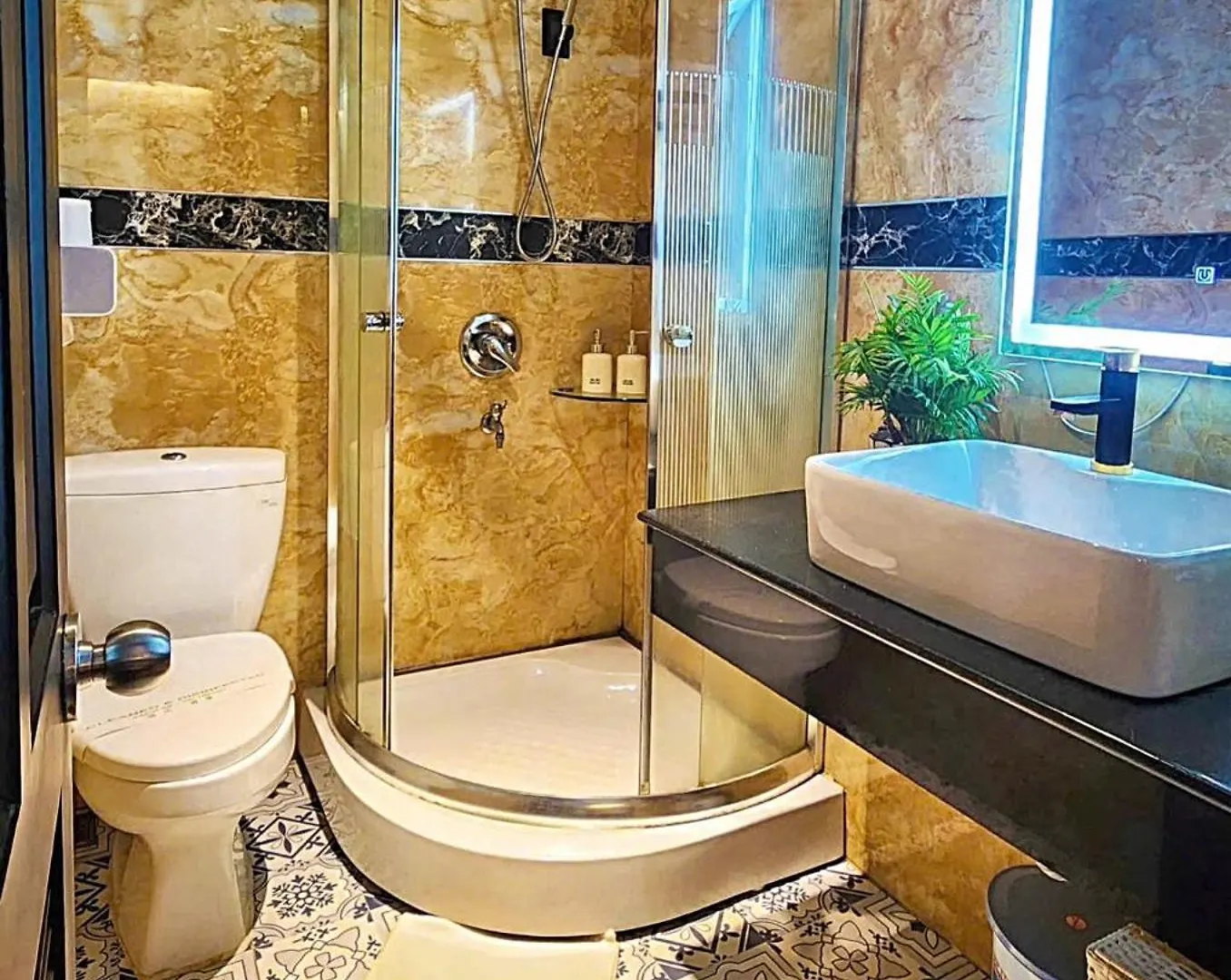***  Rosa Group Hotel & Spa مدينة هوشي منه فيتنام