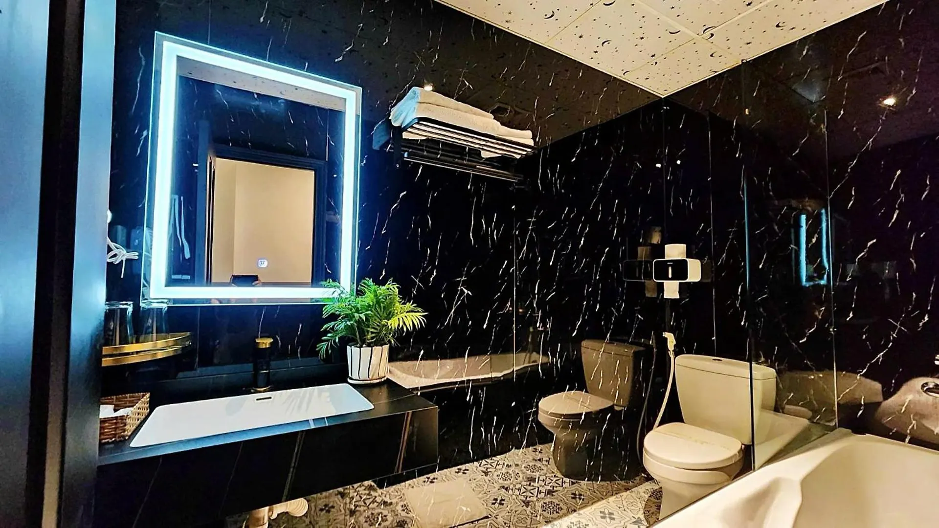 Rosa Group Hotel & Spa مدينة هوشي منه