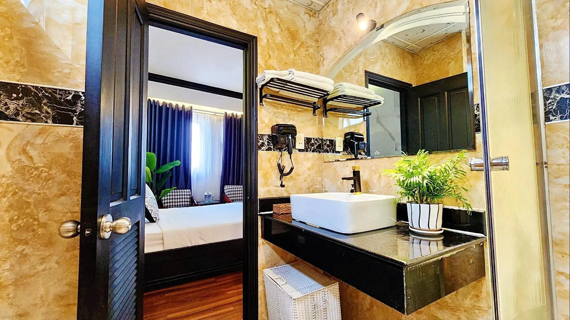 Rosa Group Hotel & Spa مدينة هوشي منه