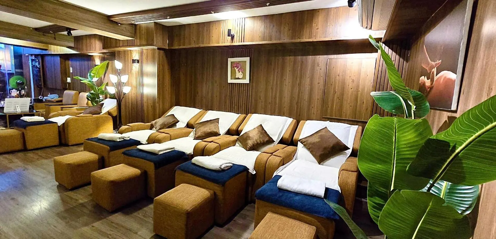 Rosa Group Hotel & Spa Ho Chi Minh City 3*,  Vietnam